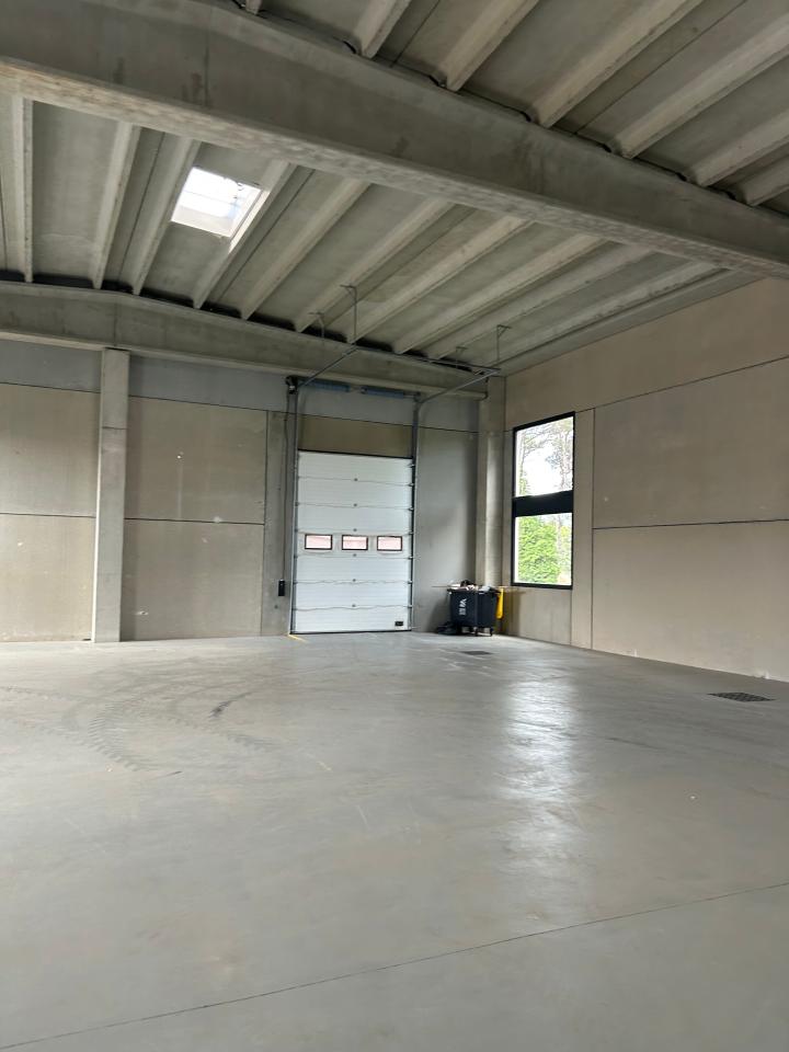 Local d'activité Mougins 612m² Location local d'activité Mougins Alpes-Maritimes OLACT2529532 8
